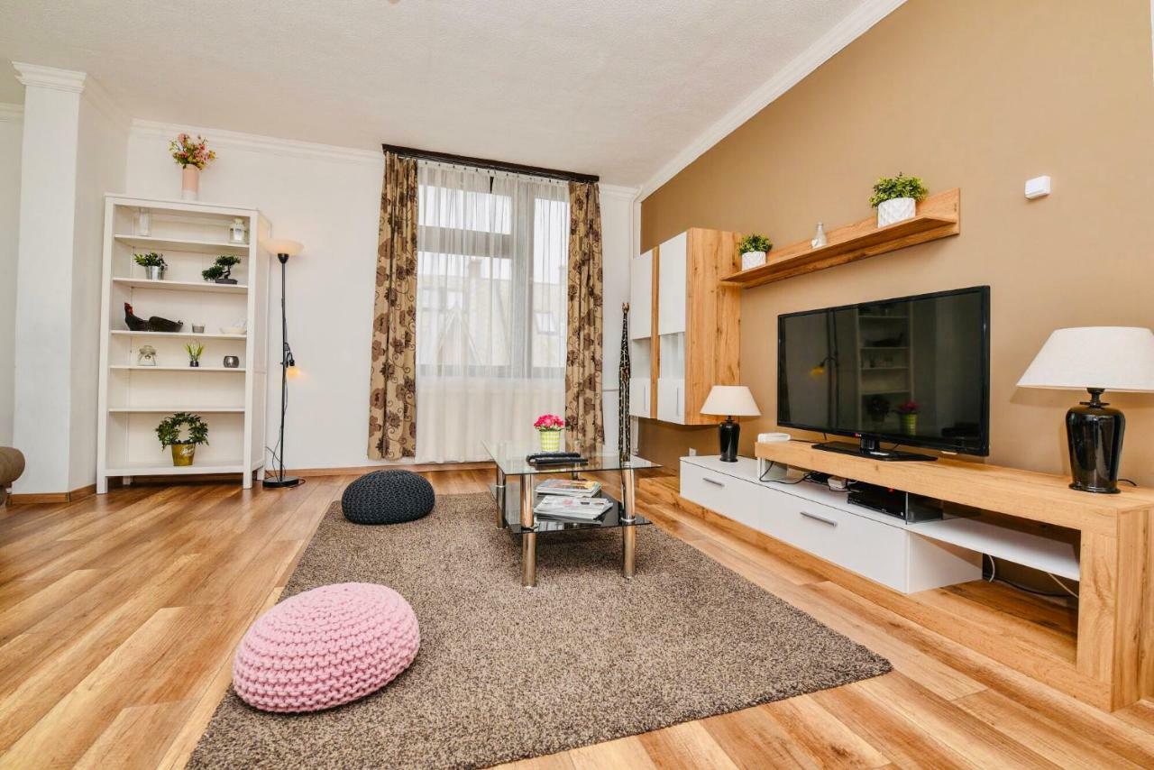 Mammut Apartment Budapest Budapeste Exterior foto